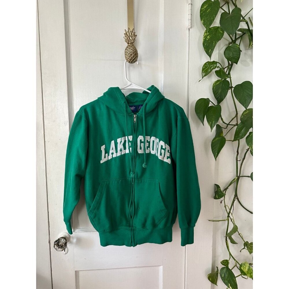Popular women’s size small Lake George hoodie